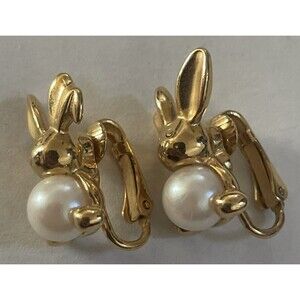 Vintage Avon Gold Tone Faux Pearl Floppy Ear Bunny Stud Earrings Clip On
